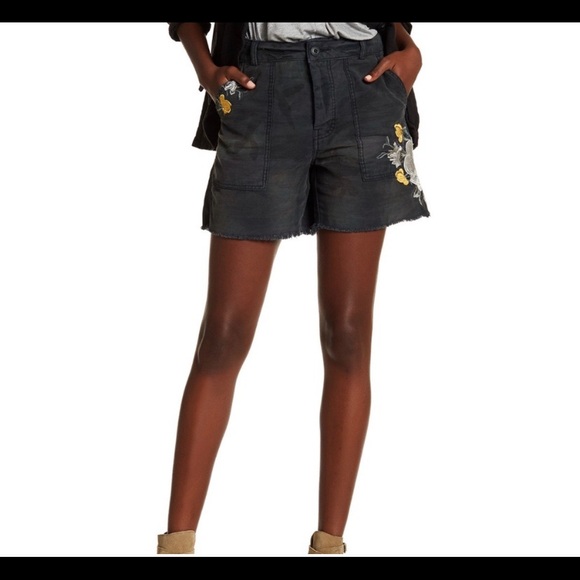 Free People Embroidered Scout Shorts - Picture 2 of 9